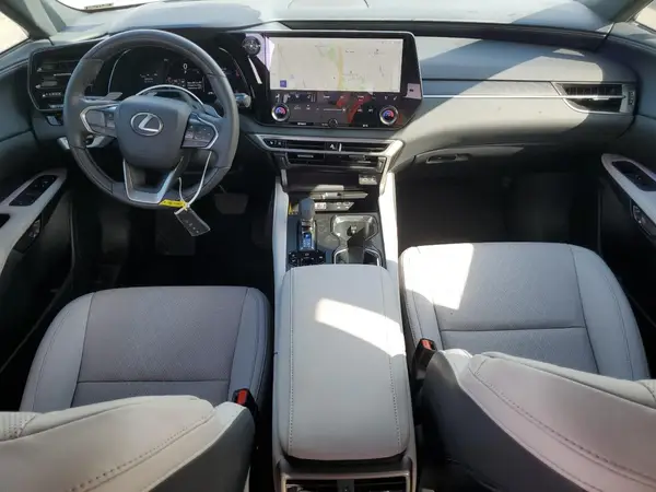 2T2BBMCA6SC082626 2025 LEXUS RX - Image 8