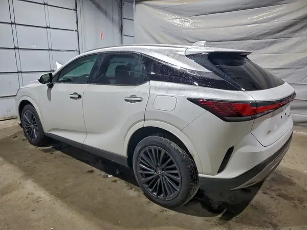 2T2BBMCA6SC083954 2025 LEXUS RX - Image 2