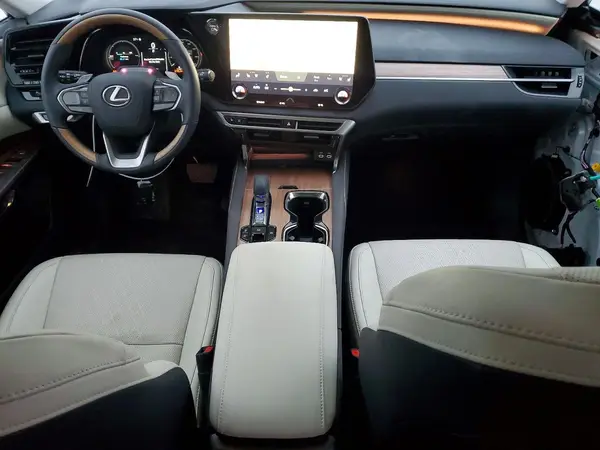 2T2BBMCA6SC084800 2025 LEXUS RX - Image 8