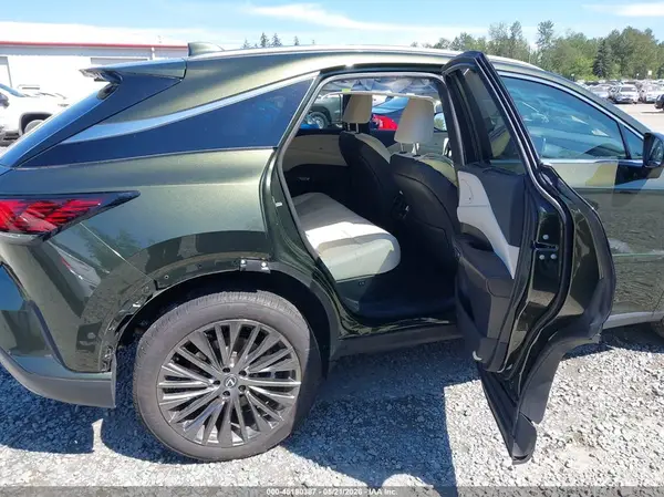 2T2BBMCA6SC086465 2025 LEXUS RX - Image 8
