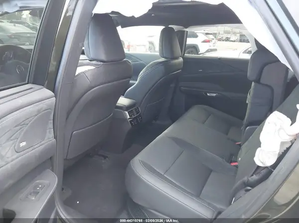 2T2BBMCA6SC104740 2025 LEXUS RX - Image 8