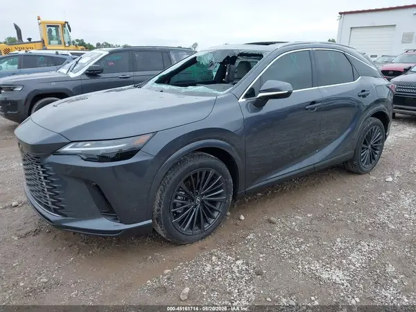 2T2BBMCA6TC118932 2026 LEXUS RX - Image 2