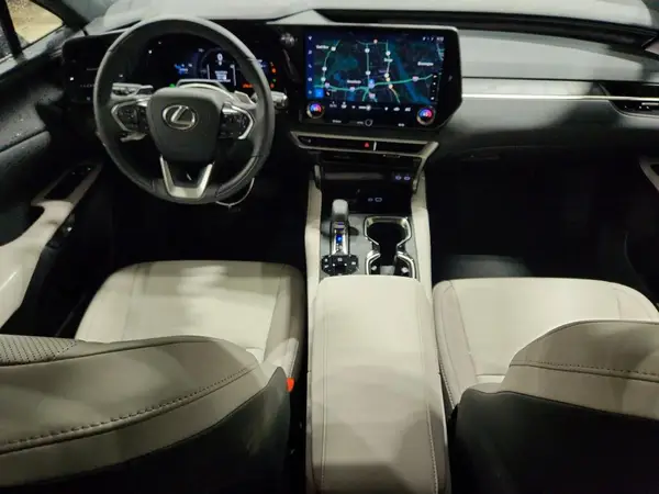 2T2BBMCA6TC132250 2026 LEXUS RX - Image 8