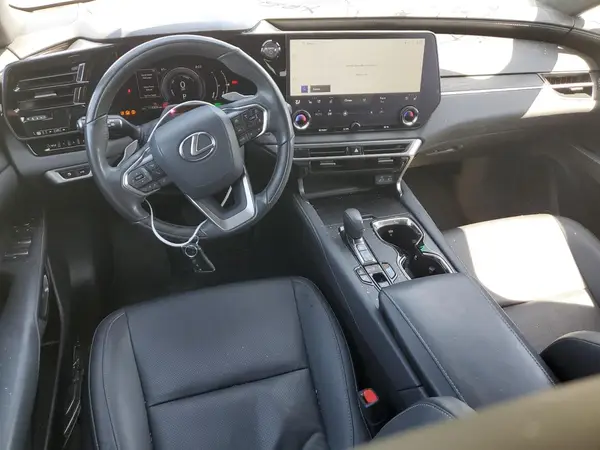 2T2BBMCA7PC016657 2023 LEXUS RX - Image 8