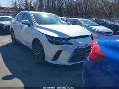 2T2BBMCA7RC056983 2024 LEXUS RX