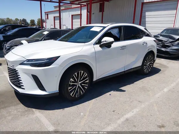 2T2BBMCA7RC058295 2024 LEXUS RX - Image 2