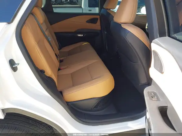2T2BBMCA7RC064484 2024 LEXUS RX - Image 8