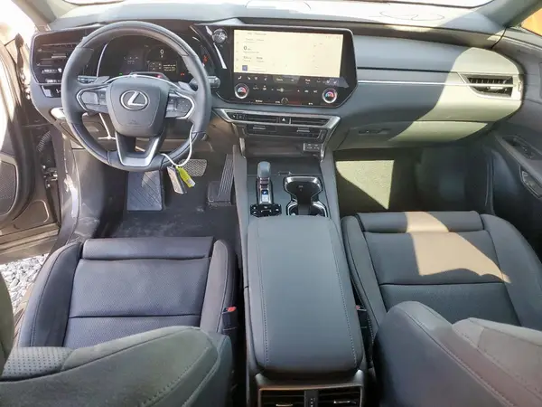 2T2BBMCA7SC068461 2025 LEXUS RX - Image 8