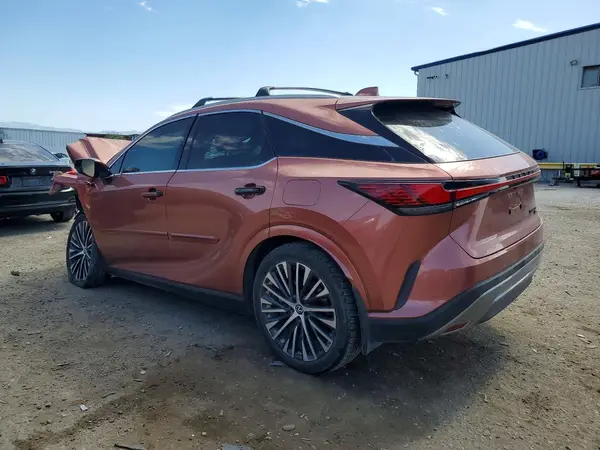 2T2BBMCA7SC074003 2025 LEXUS RX - Image 2