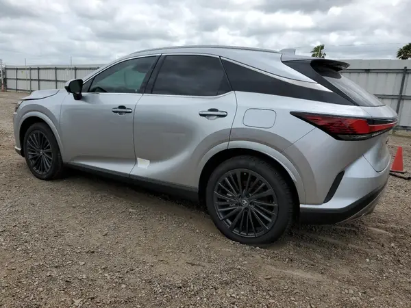 2T2BBMCA7SC077466 2025 LEXUS RX - Image 2