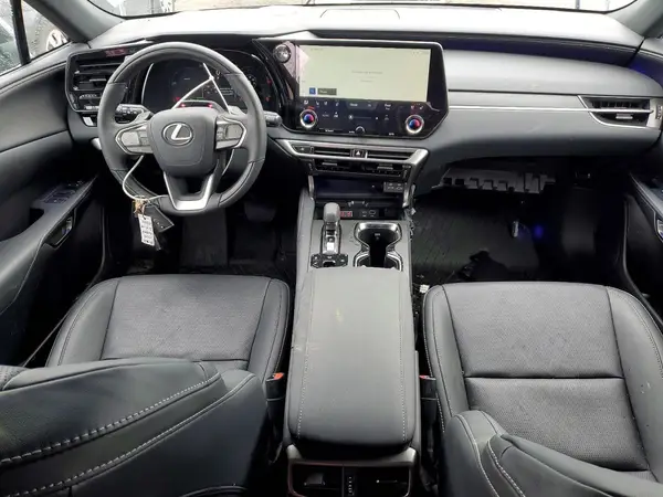 2T2BBMCA7SC086622 2025 LEXUS RX - Image 8