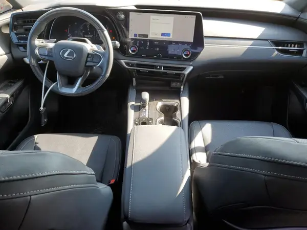 2T2BBMCA8PC021544 2023 LEXUS RX - Image 8