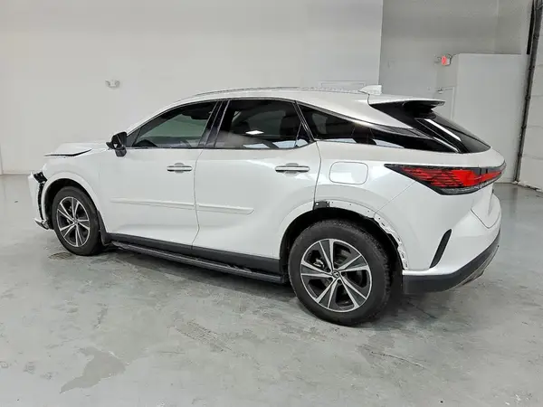2T2BBMCA8RC030196 2024 LEXUS RX - Image 2