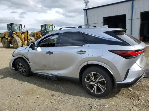 2T2BBMCA8RC032188 2024 LEXUS RX - Image 2
