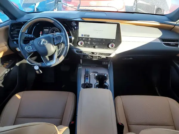 2T2BBMCA8RC035916 2024 LEXUS RX - Image 8