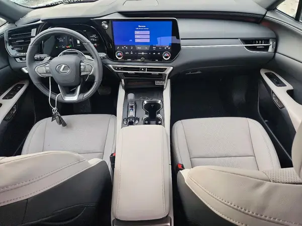 2T2BBMCA8SC100186 2025 LEXUS RX - Image 8