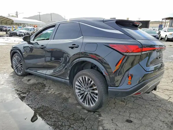 2T2BBMCA8TC105616 2026 LEXUS RX - Image 2