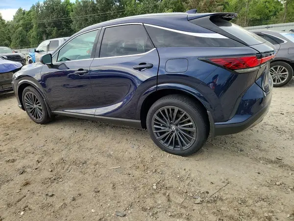 2T2BBMCA8TC131696 2026 LEXUS RX - Image 2
