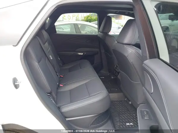 2T2BBMCA8TC142665 2026 LEXUS RX - Image 8