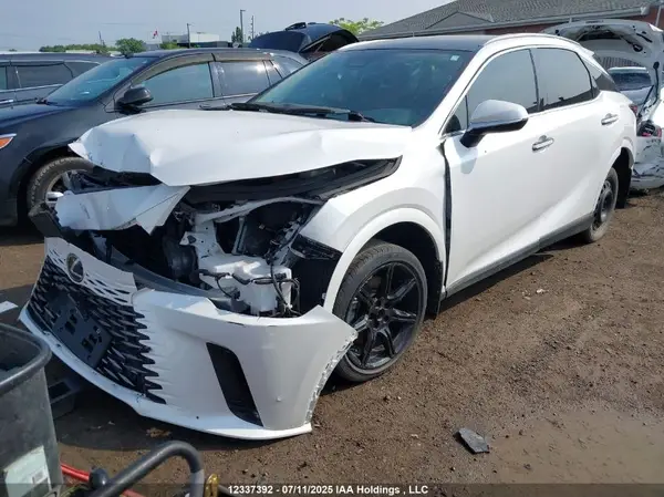 2T2BBMCA9PC003974 2023 LEXUS RX - Image 2