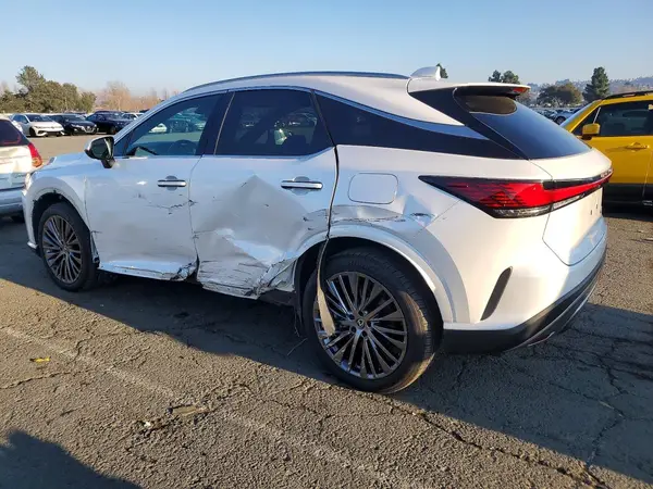 2T2BBMCA9PC009953 2023 LEXUS RX - Image 2