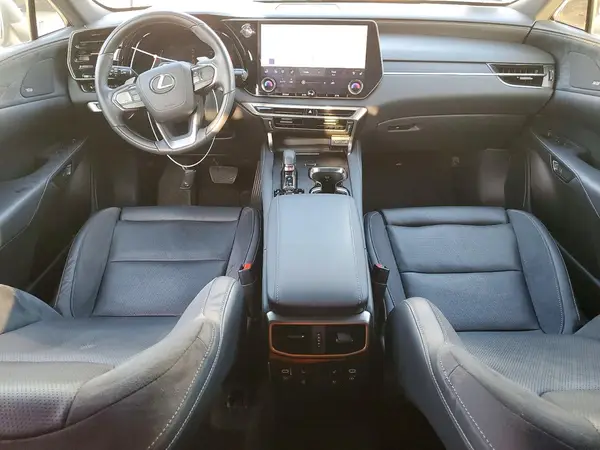2T2BBMCA9PC009953 2023 LEXUS RX - Image 8