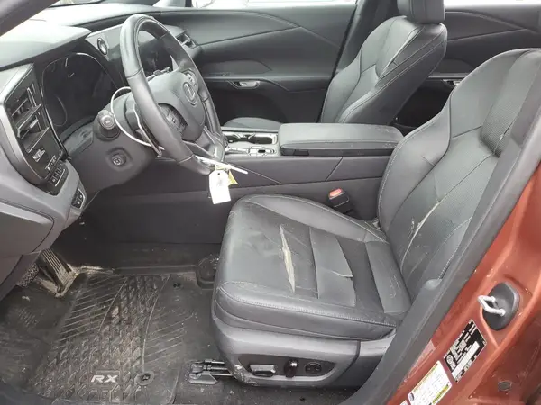 2023 LEXUS RX auction photo 7