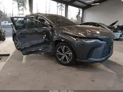 2T2BBMCA9RC024164 2024 LEXUS RX
