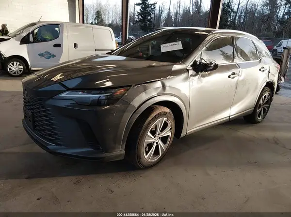 2T2BBMCA9RC024164 2024 LEXUS RX - Image 2
