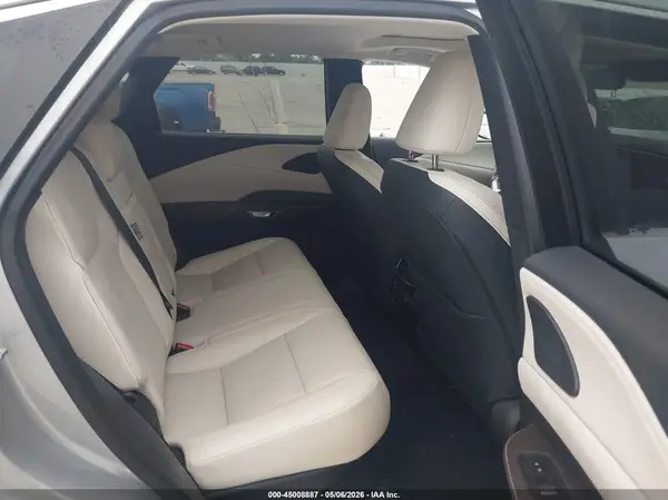 2T2BBMCA9RC027517 2024 LEXUS RX - Image 8
