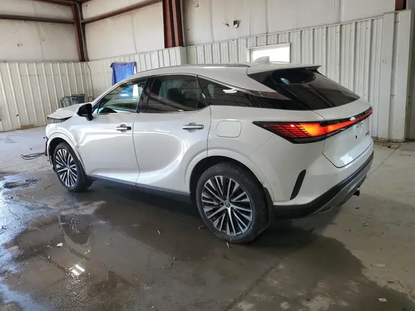 2T2BBMCA9RC029512 2024 LEXUS RX - Image 2