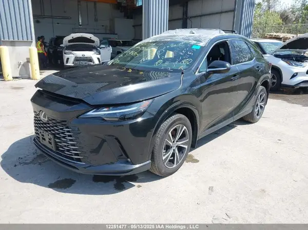 2T2BBMCA9RC036315 2024 LEXUS RX - Image 2