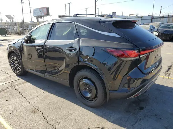 2T2BBMCA9RC039764 2024 LEXUS RX - Image 2