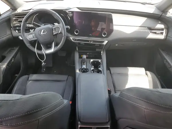 2T2BBMCA9RC044401 2024 LEXUS RX - Image 8