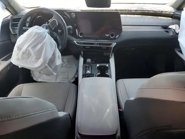 2T2BBMCA9RC058010 2024 LEXUS RX - Image 8
