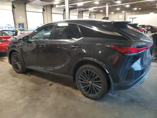 2T2BBMCA9SC067327 2025 LEXUS RX - Image 2