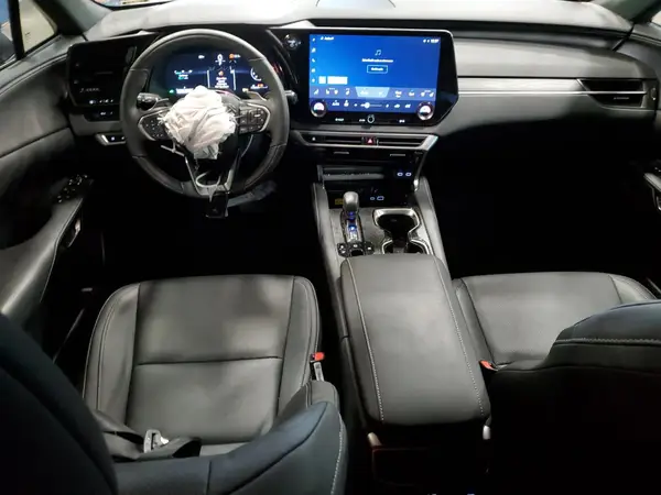 2T2BBMCA9SC067327 2025 LEXUS RX - Image 8
