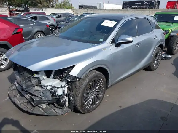 2T2BBMCAXPC001473 2023 LEXUS RX - Image 2