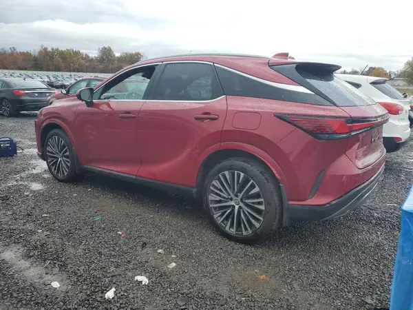 2T2BBMCAXPC003854 2023 LEXUS RX - Image 2
