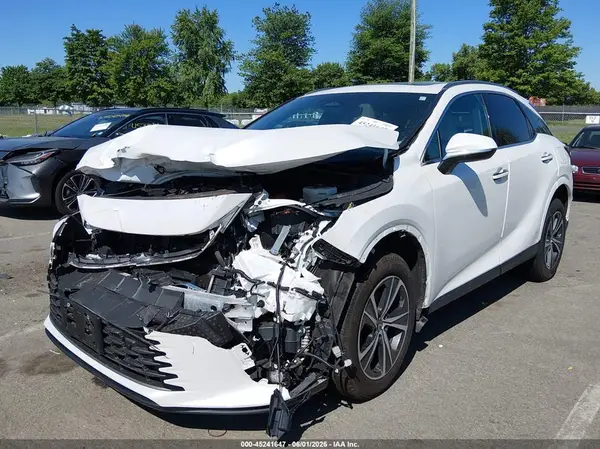2T2BBMCAXPC005541 2023 LEXUS RX - Image 2