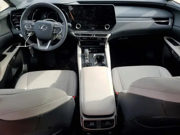 2T2BBMCAXRC031351 2024 LEXUS RX - Image 8