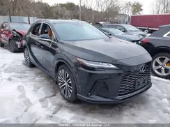 2T2BBMCAXRC042480 2024 LEXUS RX