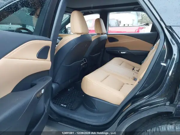 2T2BBMCAXRC042480 2024 LEXUS RX - Image 8