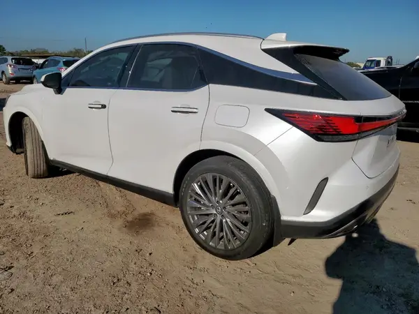 2T2BBMCAXRC046805 2024 LEXUS RX - Image 2