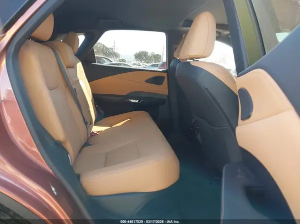 2T2BBMCAXRC047436 2024 LEXUS RX - Image 8