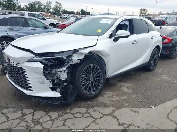 2T2BBMCAXRC051096 2024 LEXUS RX - Image 2