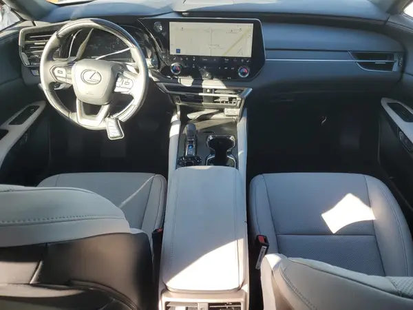 2T2BBMCAXSC067630 2025 LEXUS RX - Image 8
