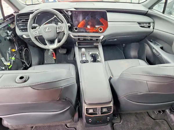 2T2BBMCAXSC087456 2025 LEXUS RX - Image 8