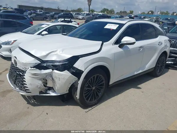 2T2BBMCAXTC114401 2026 LEXUS RX - Image 2