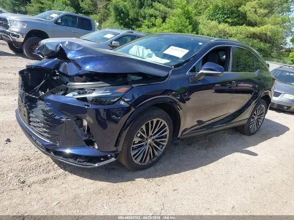 2T2BBMCAXTC117721 2026 LEXUS RX - Image 2